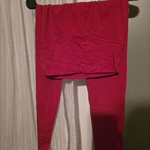 Vitality Women's Vibrant Red Leggings